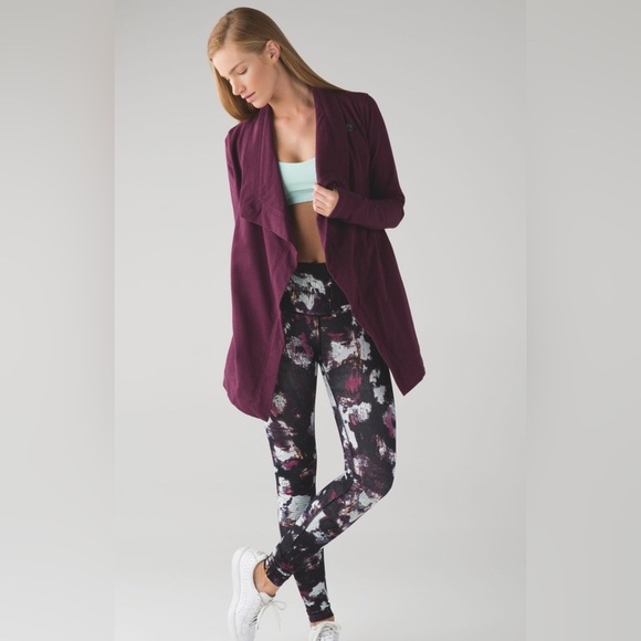 lululemon athletica Pants - Authentic Lululemon Athletica Restore Wrap, Heathered Red Grape/Purple, Size 6